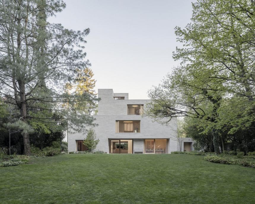 Baumstark Bielmeier Architekten GbR mit Axel Baudendistel, München (DE)	Haus am Englischen Garten, München (DE)