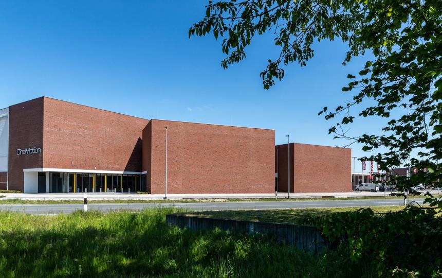Seiler-Rüdiger Architekten, Lüdinghausen (DE)	Stadtfeldpark | Kino (und Supermarkt), Lüdinghausen (DE)