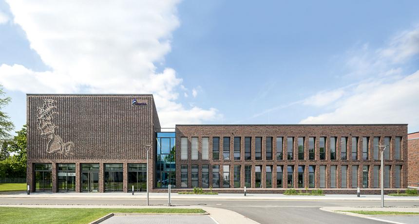 Multifunktionsgebäude